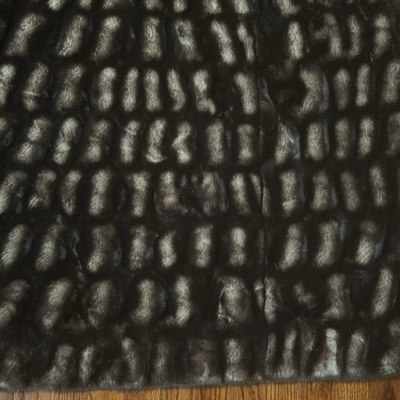 Donna salyers faux fur coat - medium preloved - Picture 8 of 10